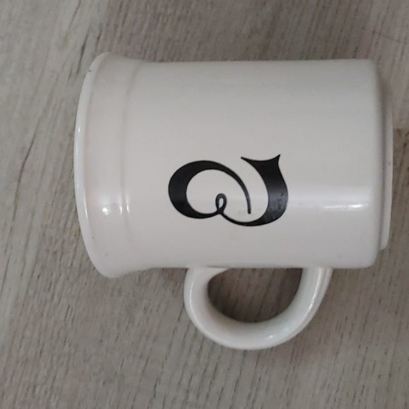 Bilton ceramic mug - Picture 3 of 3